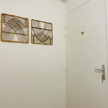 Le 18 Apartman